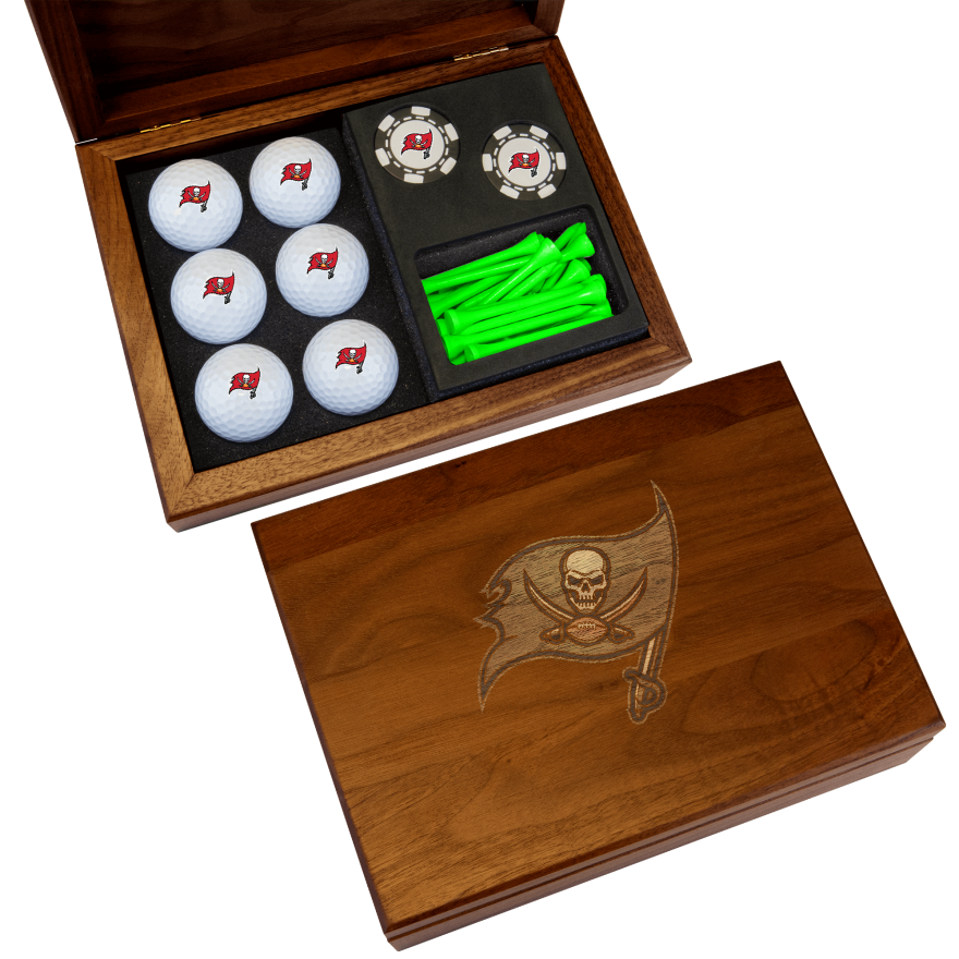 Officially Licensed Wooden Gift Set with Poker Chips